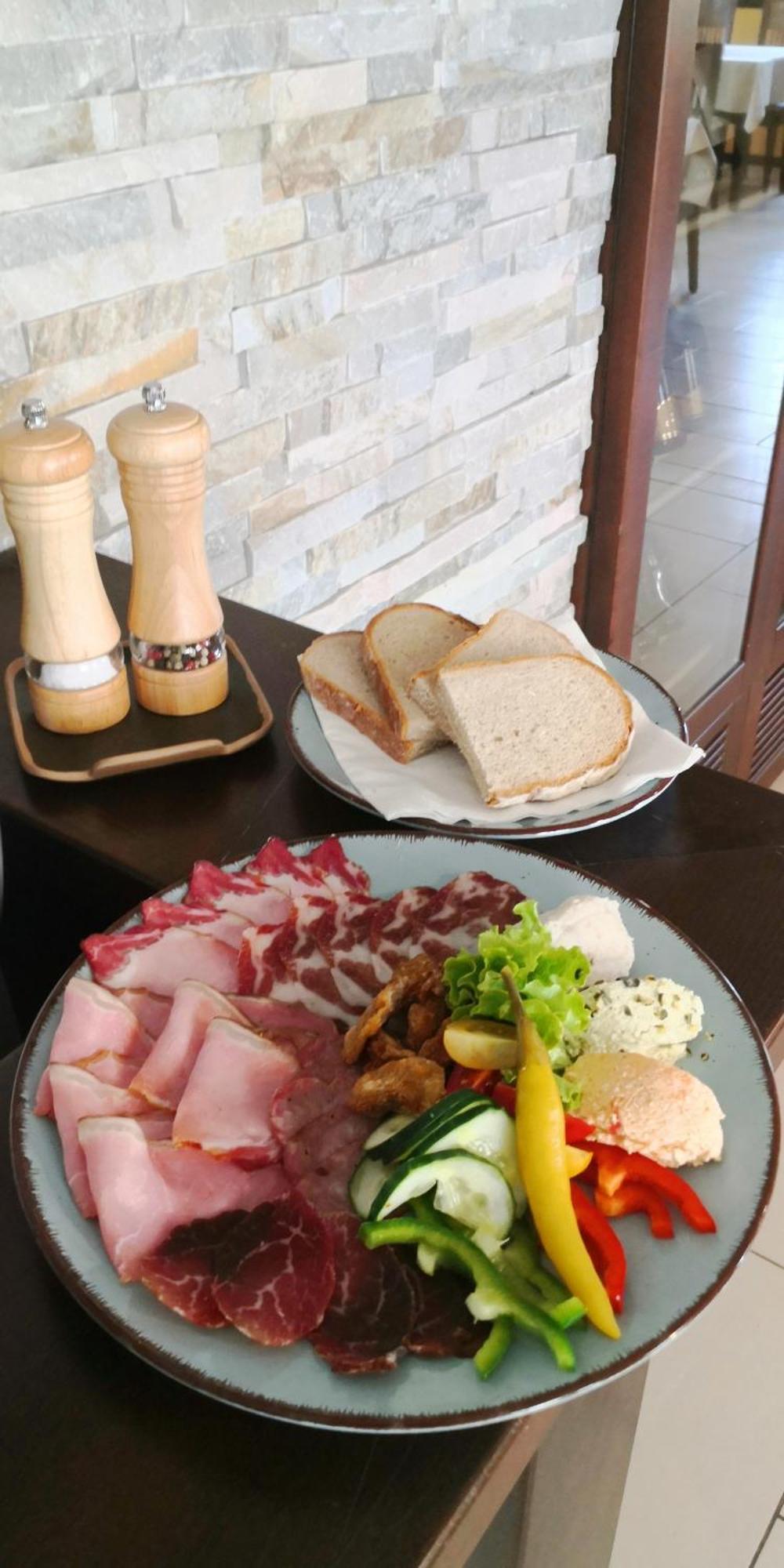 Pri Storklji Hotel Moravske-Toplice Ngoại thất bức ảnh